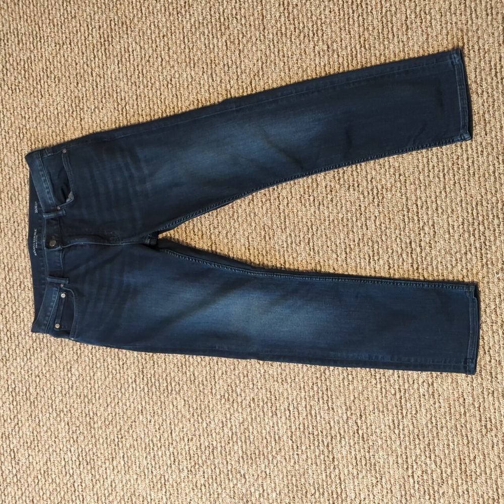 Banana Republic Slim Luxe Traveler Jeans 32x30